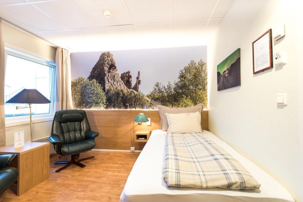 Senja Hotell Finnsnes Buitenkant foto